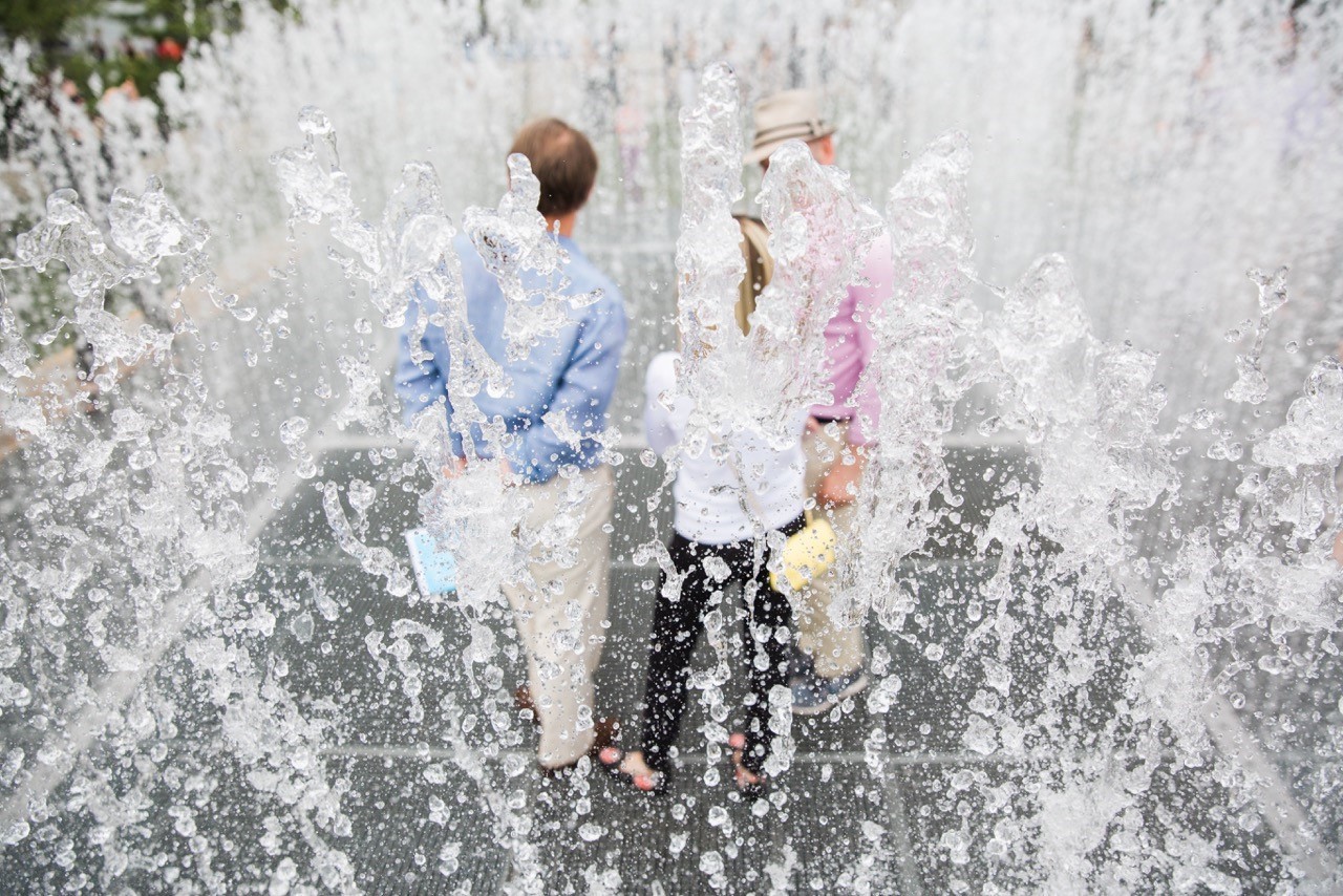 Jeppe Hein, Appearing Rooms, 2004
