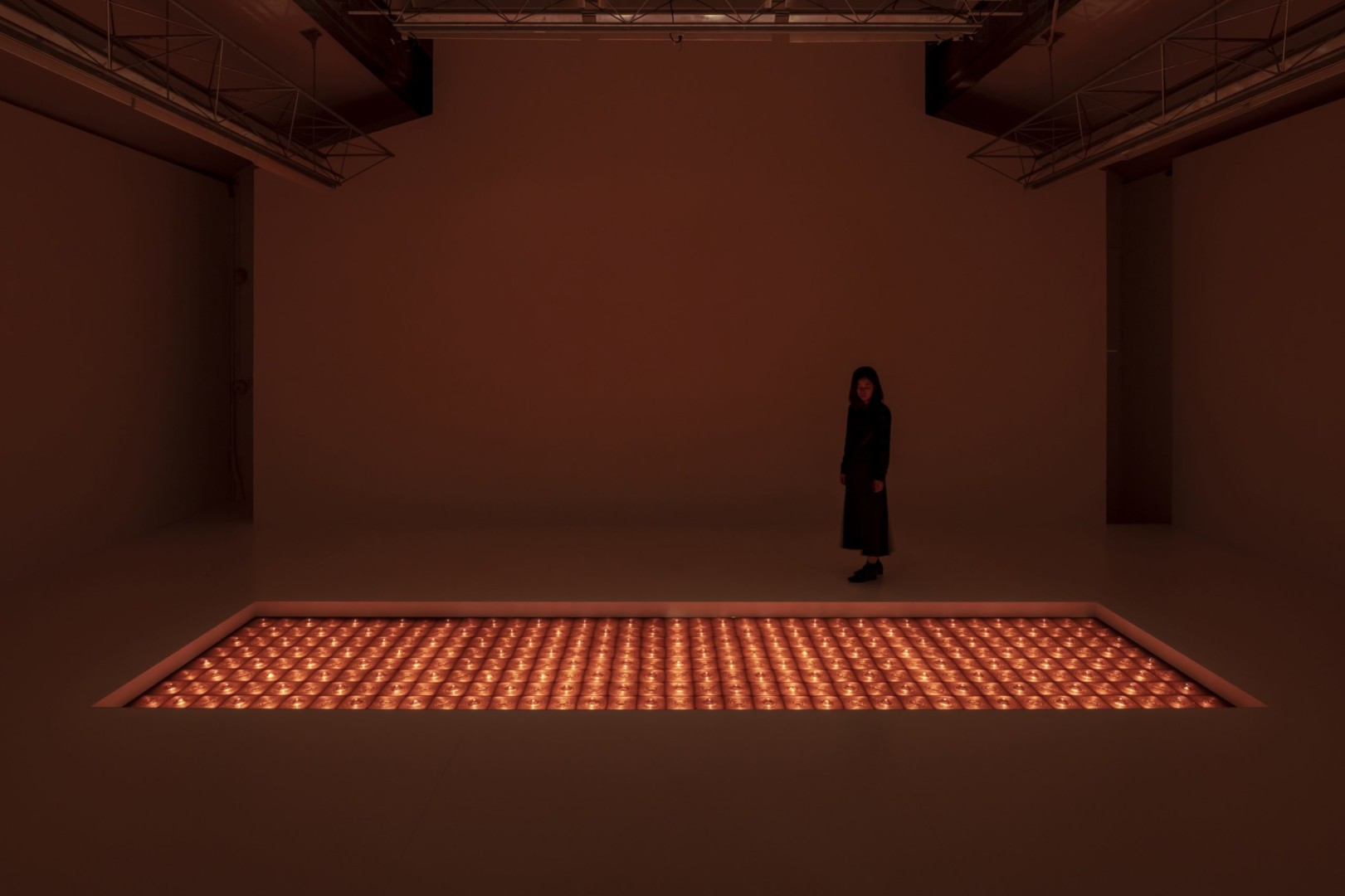 Kohei Nawa, Biomatrix, 2018. Installation view, “Biomatrix”, SCAI The Bathhouse, Tokyo, Japan.