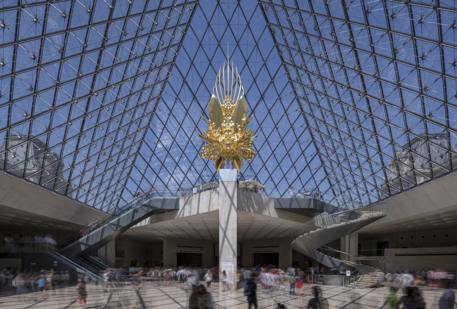 Kohei Nawa, Throne, 2018. Installation view, Musée du Louvre (Pyramide), Paris, France