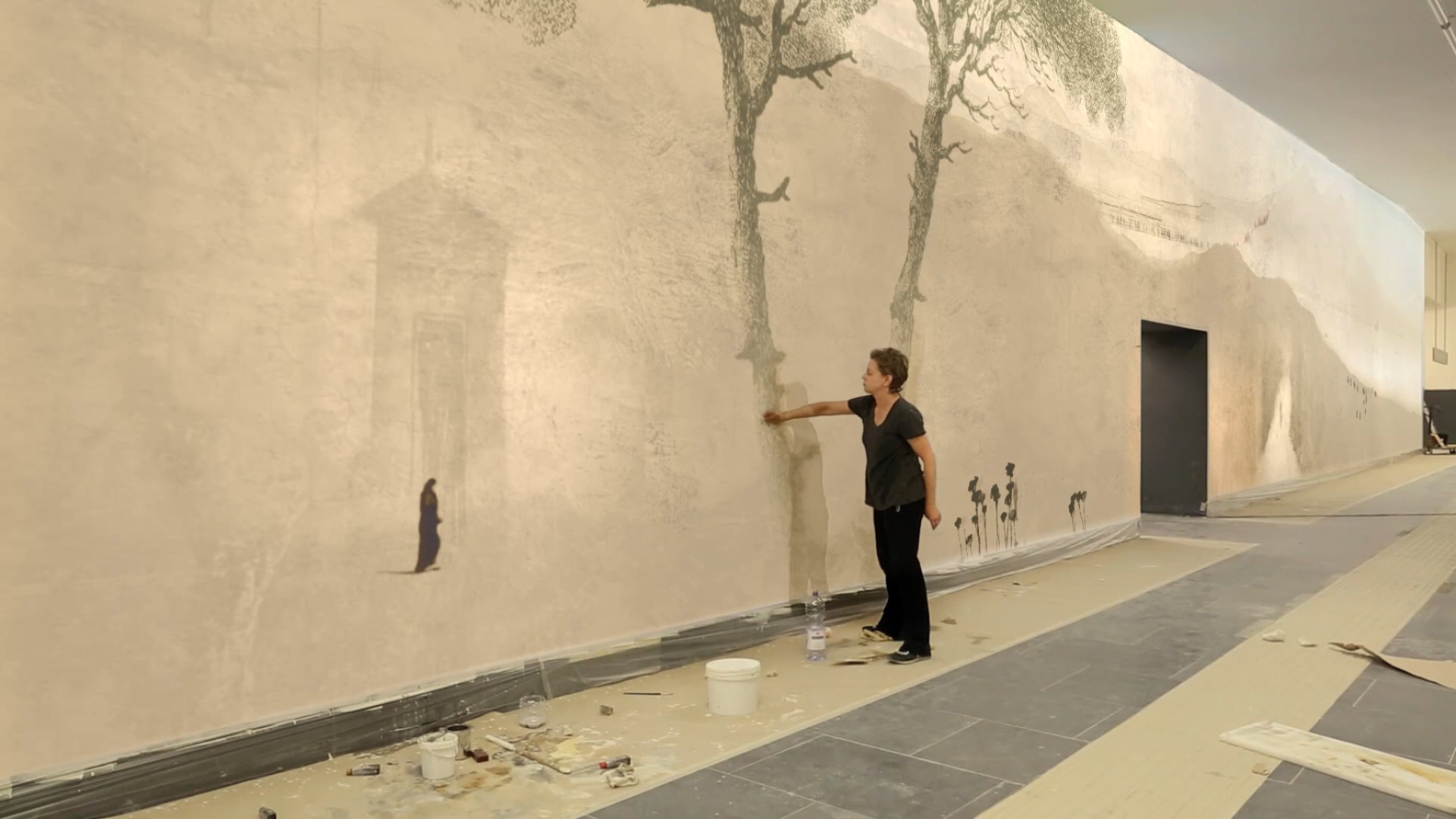 Michal Rovner working on Passages, 2014-2015. Permanent installation at Stazione Municipio, Naples, Italy. Fresco and Video Installation.